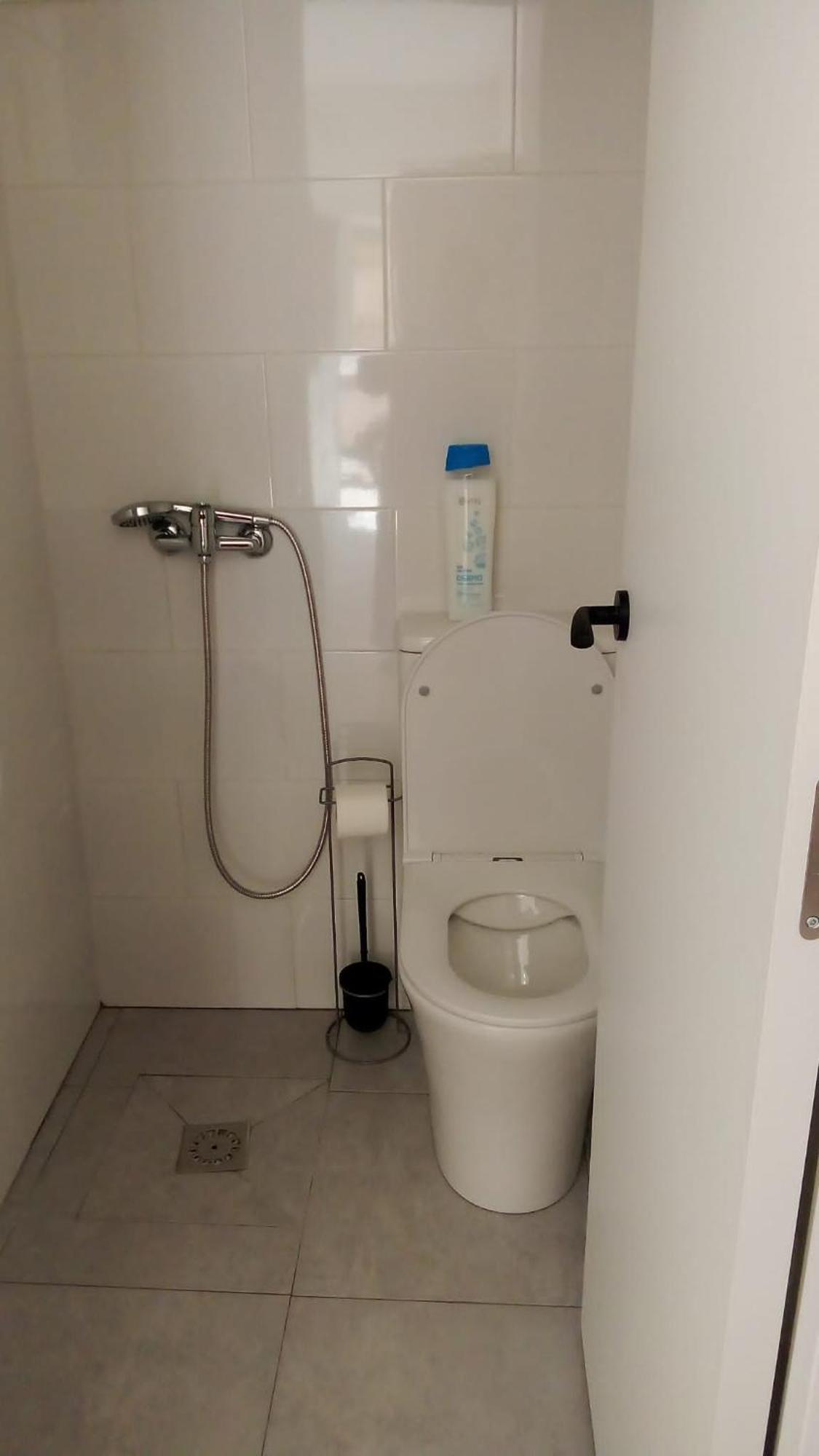 Estudio Encantador Cerca Del Carrefour Rosaleda 1 말라가 외부 사진